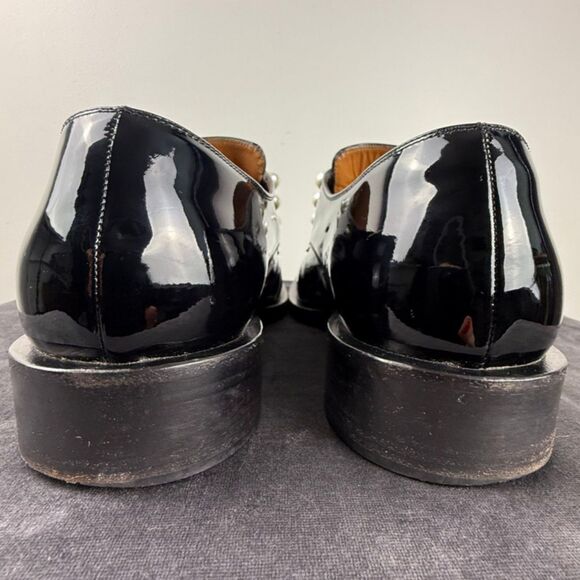 Givenchy Pearl Embellished Patent Leather Oxfords – Made in Italy